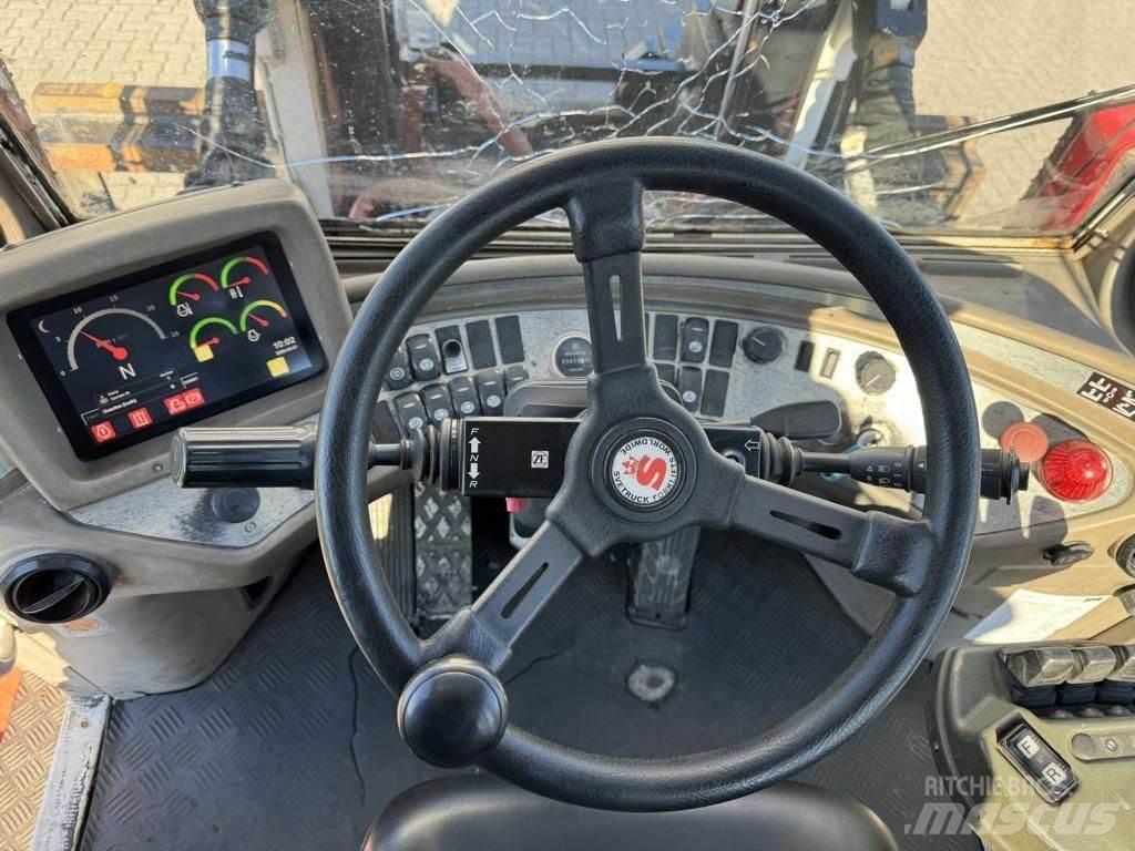 Svetruck 13.6-120-32 Dieselové vozíky