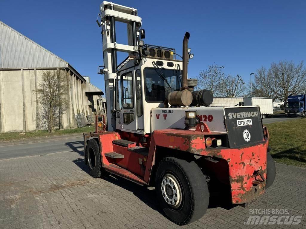 Svetruck 13.6-120-32 Dieselové vozíky