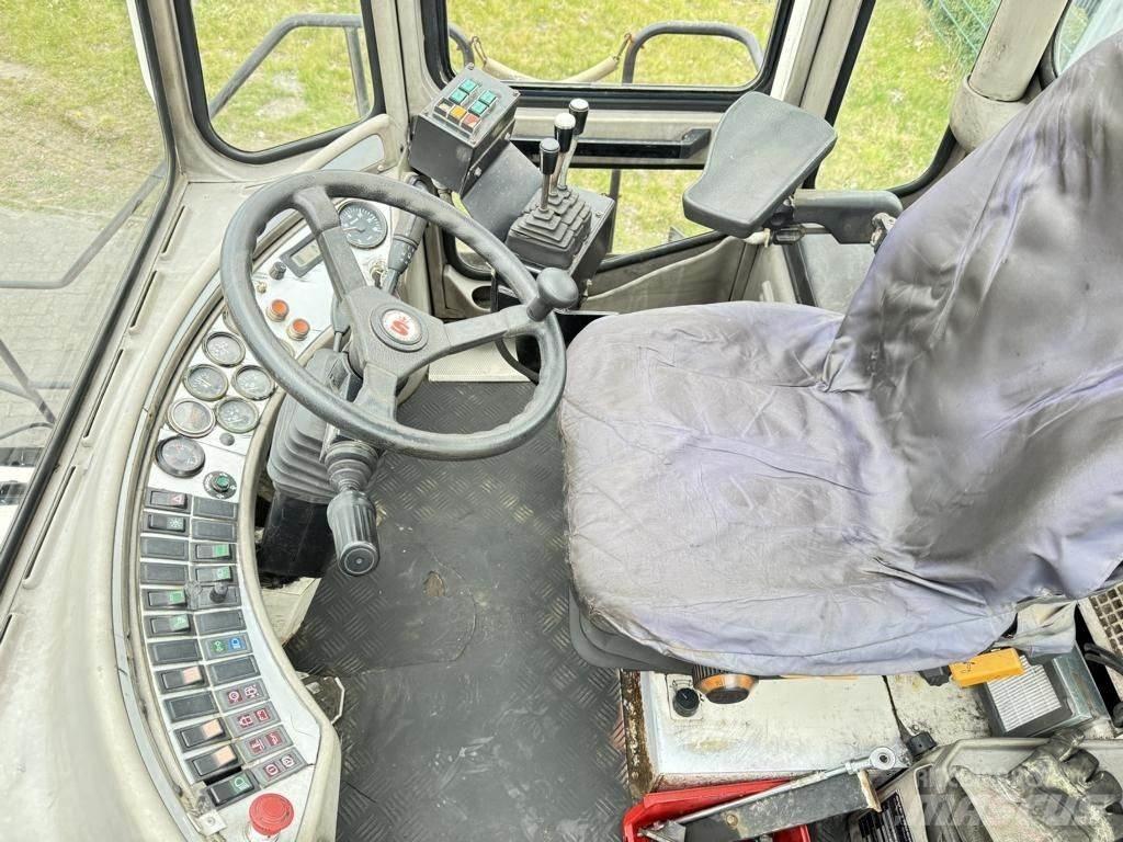 Svetruck ECS6H Kontajnerové manipulátory