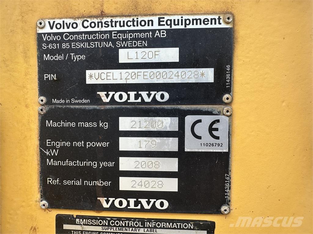 Volvo L120F Kolesové nakladače