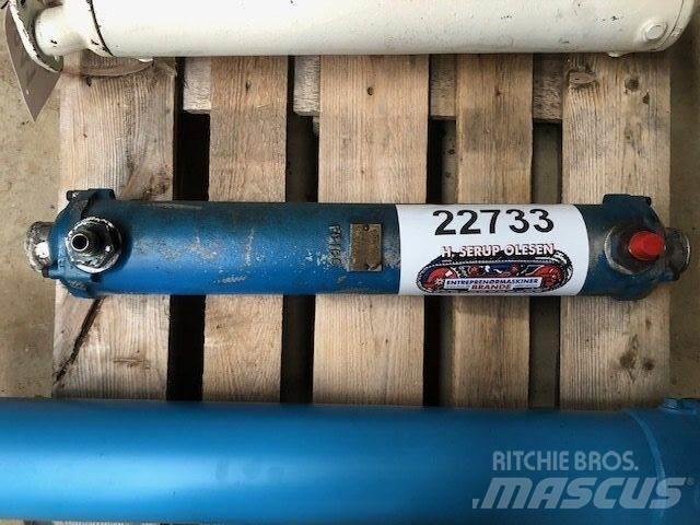 Bowman FC160 Oliekøler Stavebníctvo - ostatné