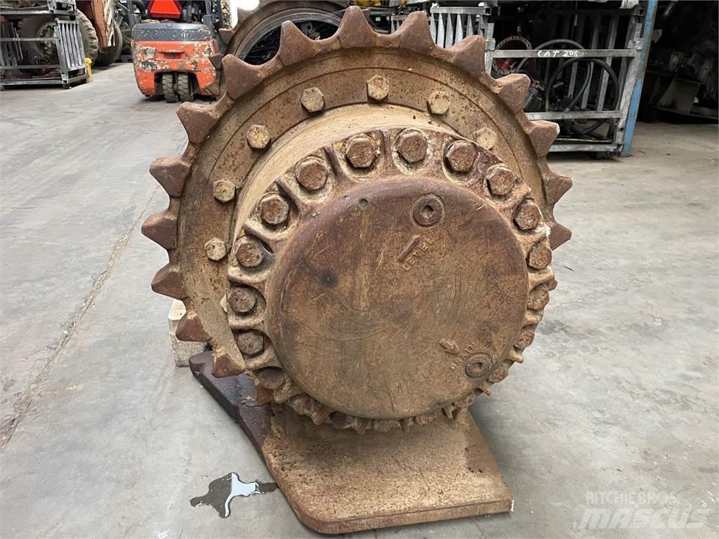 CAT 330B Køregear Prevodovka