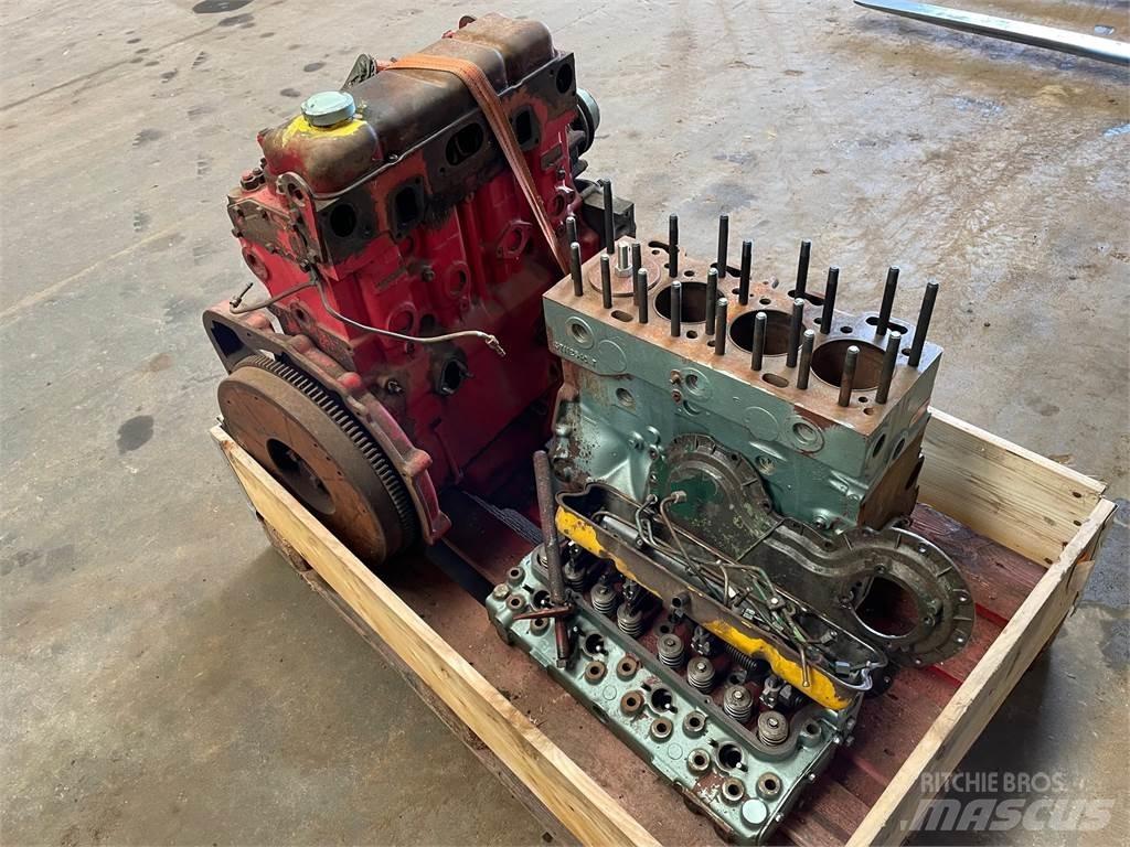  Dele ex. Perkins 4.236 Motory