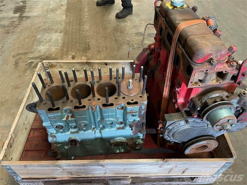  Dele ex. Perkins 4.236 Motory