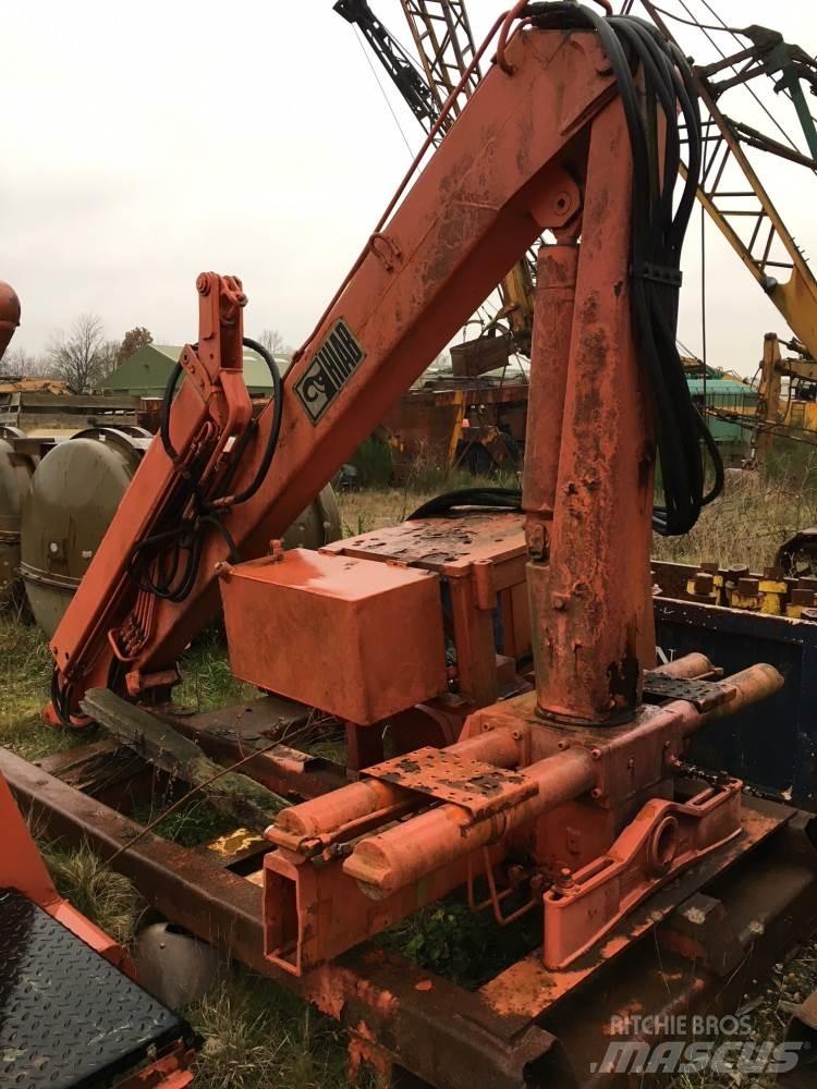 Hiab 670 Univerzálne terénne žeriavy