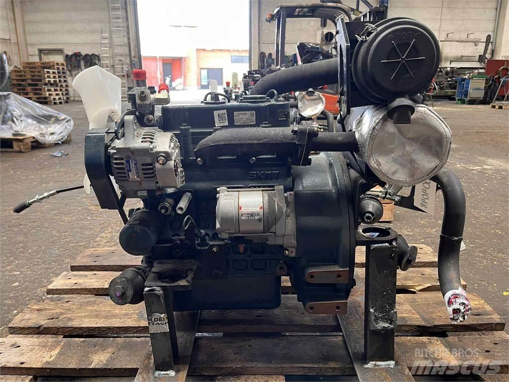 Kubota D902-EF07 motor Motory