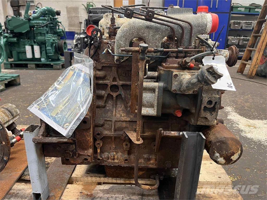 Kubota motor ex. Bobcat 225 Motory