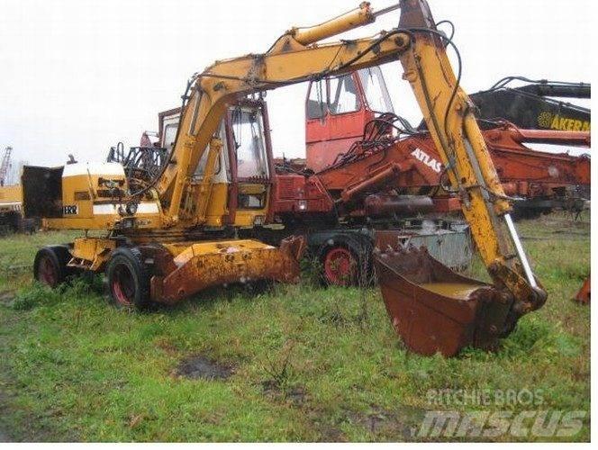 Liebherr A902 til ophug Pásové rýpadlá