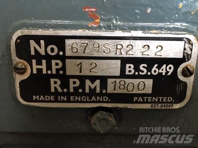 Lister SR2 motor Motory