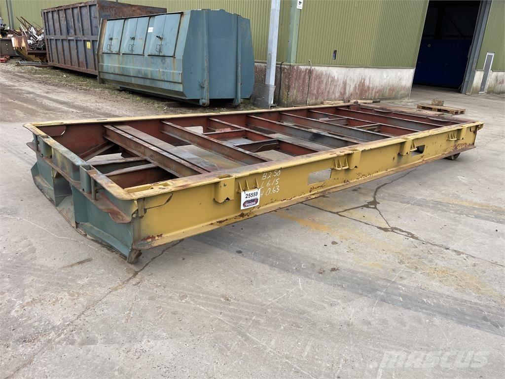  Maft trailer 20ft - 25 ton Podvalníkové návesy