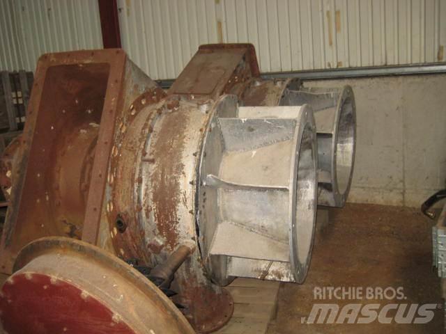 MAN 12V 32/40 turbo - 2 stk Ďalšie komponenty