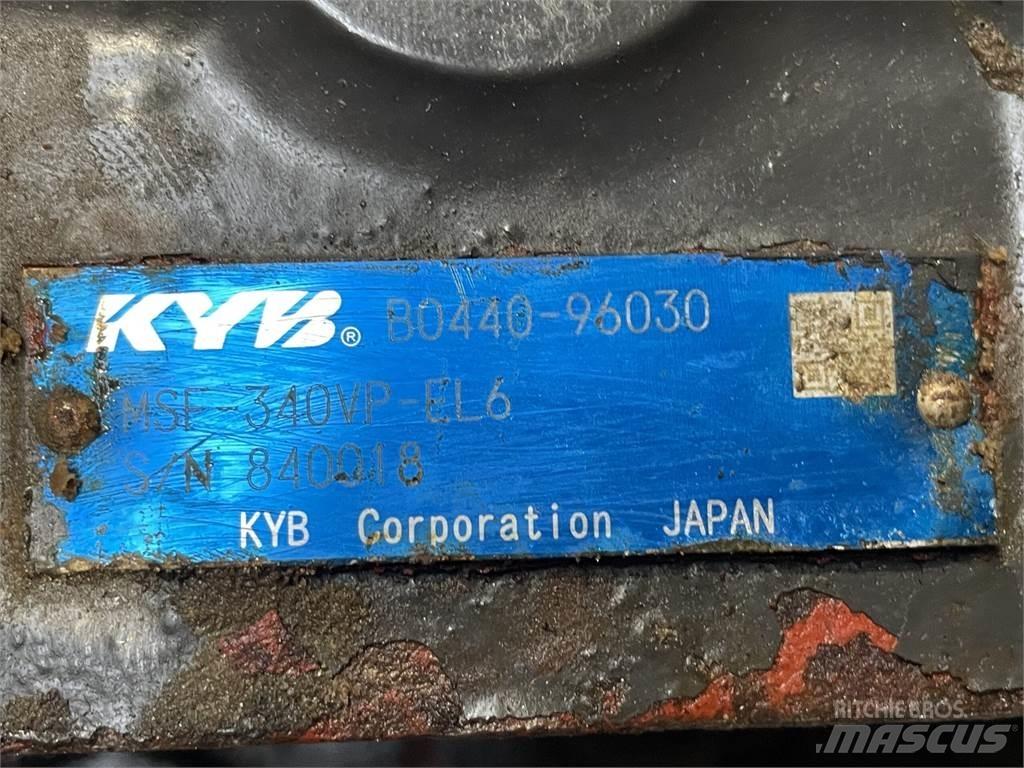 New Holland E485B Køregear Prevodovka