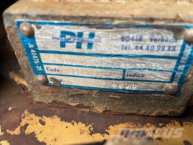 Poclain 125CK Krøjegear Prevodovka