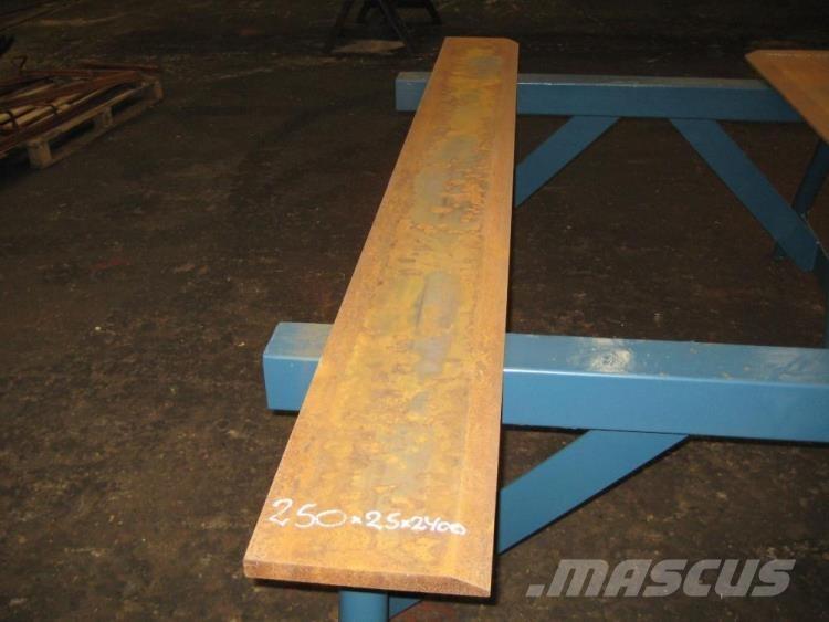  Skærstål 250x25x2300 mm Potrubné zariadenia