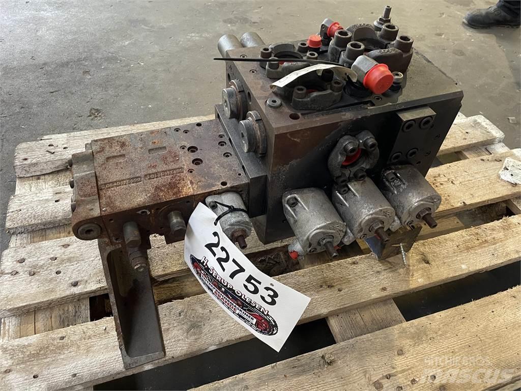  Ventilblok ex. Volvo EW160D Hydraulika