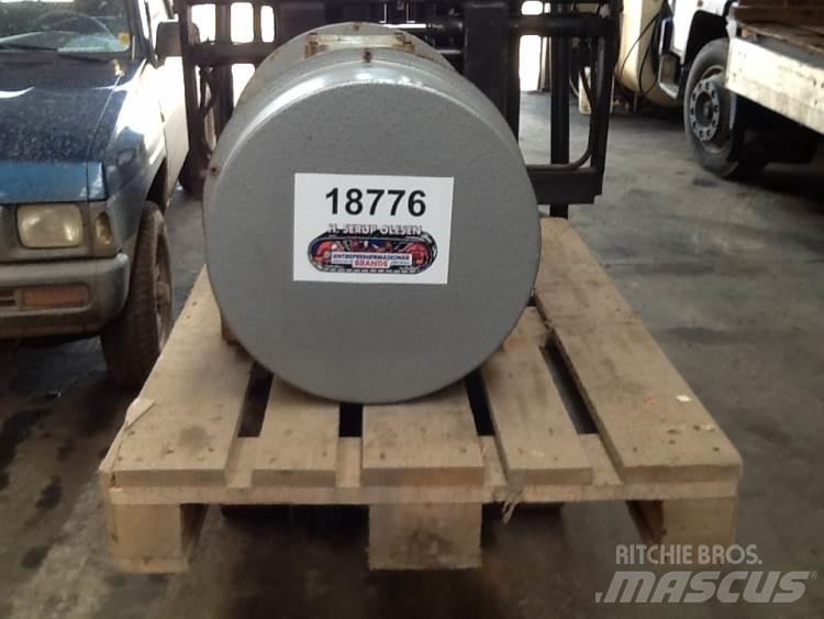  Vibrator Invicta 6,2 kw Motory