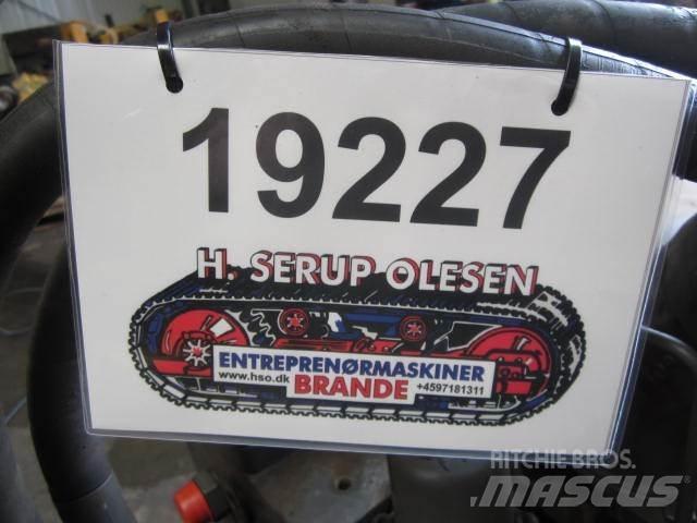 Volvo 230B Krøjegear Stavebníctvo - ostatné