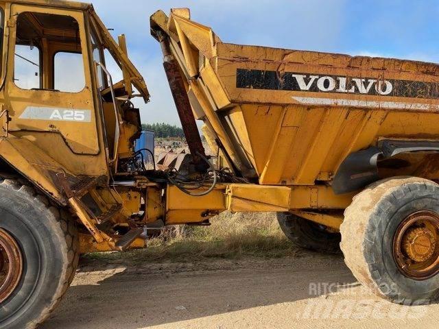 Volvo A25 dumper til ophug Stavebné sklápače
