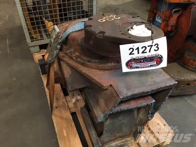 Volvo EC230 Køregear Prevodovka