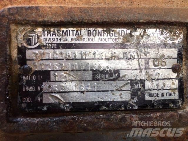 Volvo EC340 Køregear Prevodovka