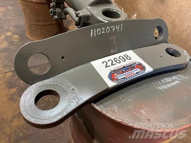 Volvo L120E Link Arm Ďalšie komponenty