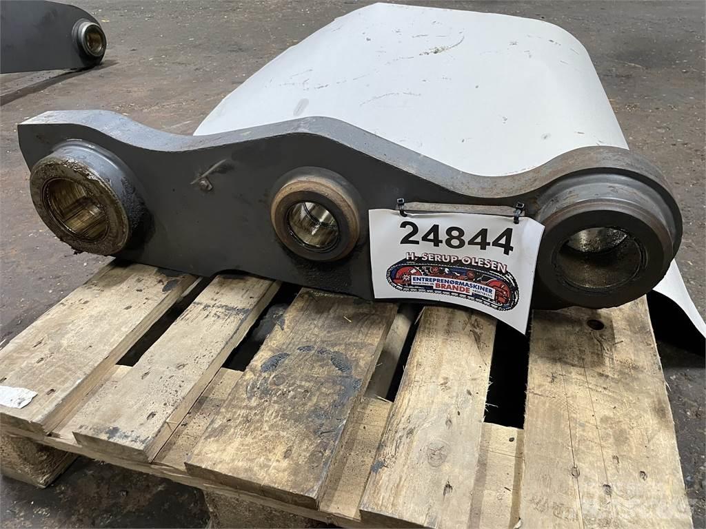 Volvo L120F Link Arm Ďalšie komponenty
