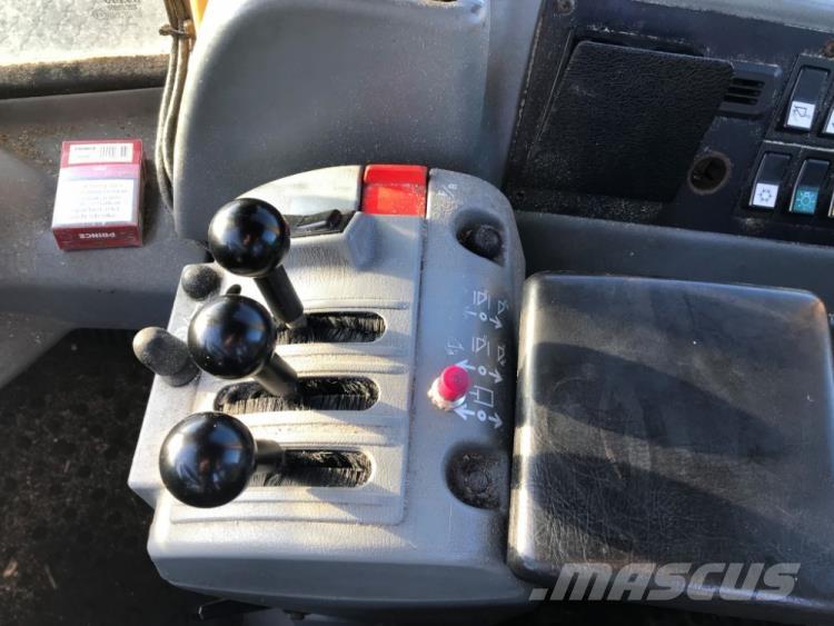 Volvo L180E til ophug Kolesové nakladače