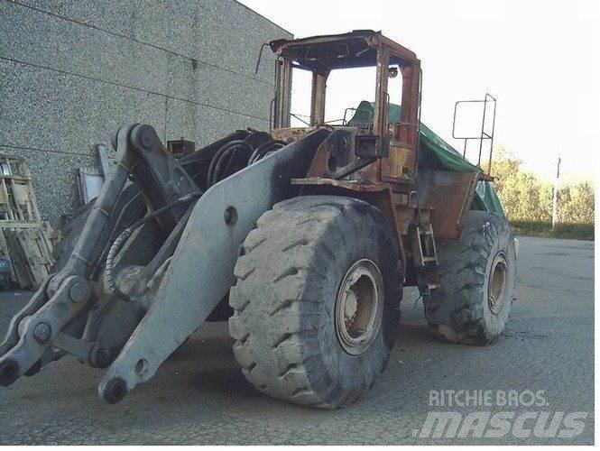 Volvo L220E til ophug Kolesové nakladače
