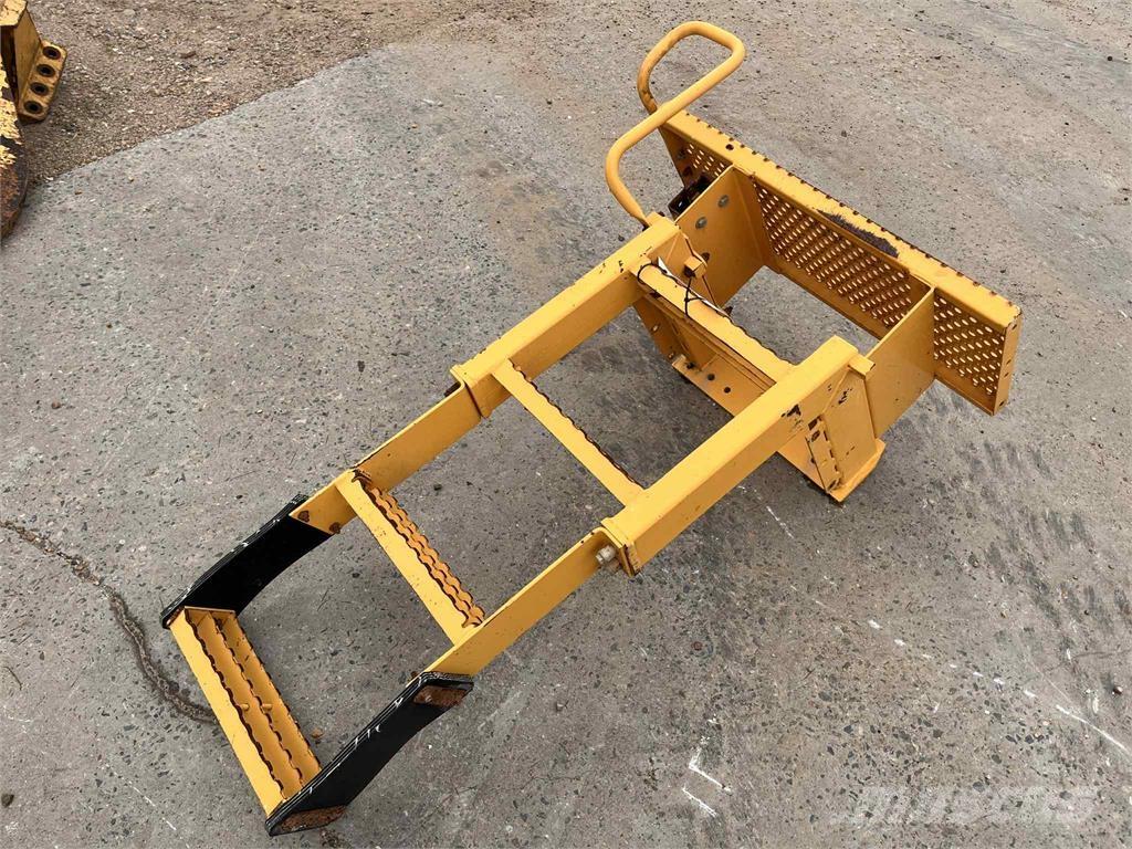 Volvo L220E trappe Ďalšie komponenty