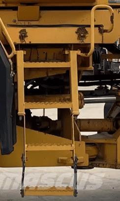 Volvo L220E trappe Ďalšie komponenty