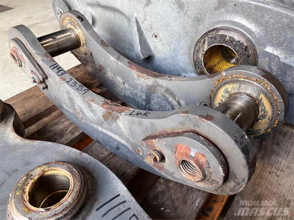 Volvo L60H Link Arm Ďalšie komponenty