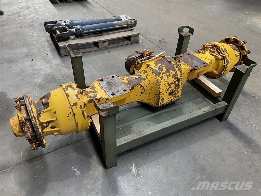 Volvo L70B frontaksel Nápravy