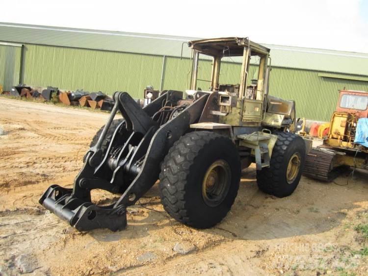 Volvo L90C til ophug Kolesové nakladače