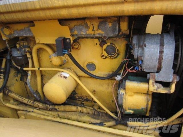 Volvo MK 692 - til ophug Univerzálne terénne žeriavy
