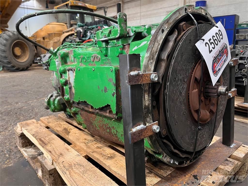 Volvo SR1700 transmission Prevodovka