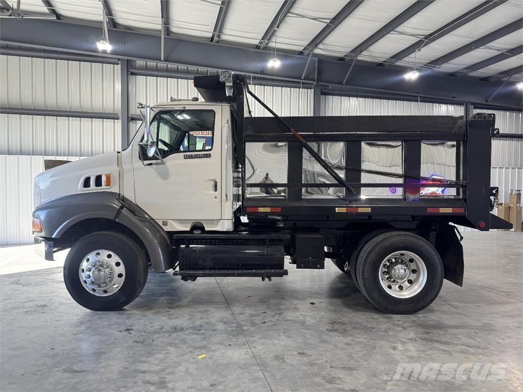 Ford L8513 Sklápače