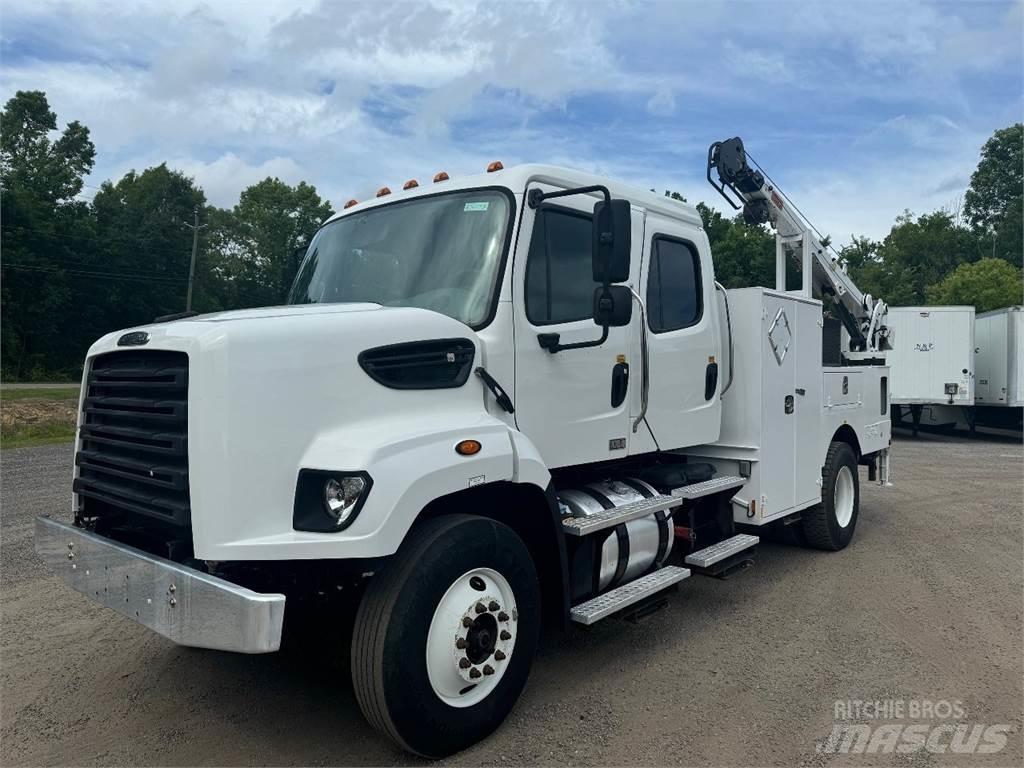 Freightliner 108SD Komunálne / Multi-úžitkové vozidlá