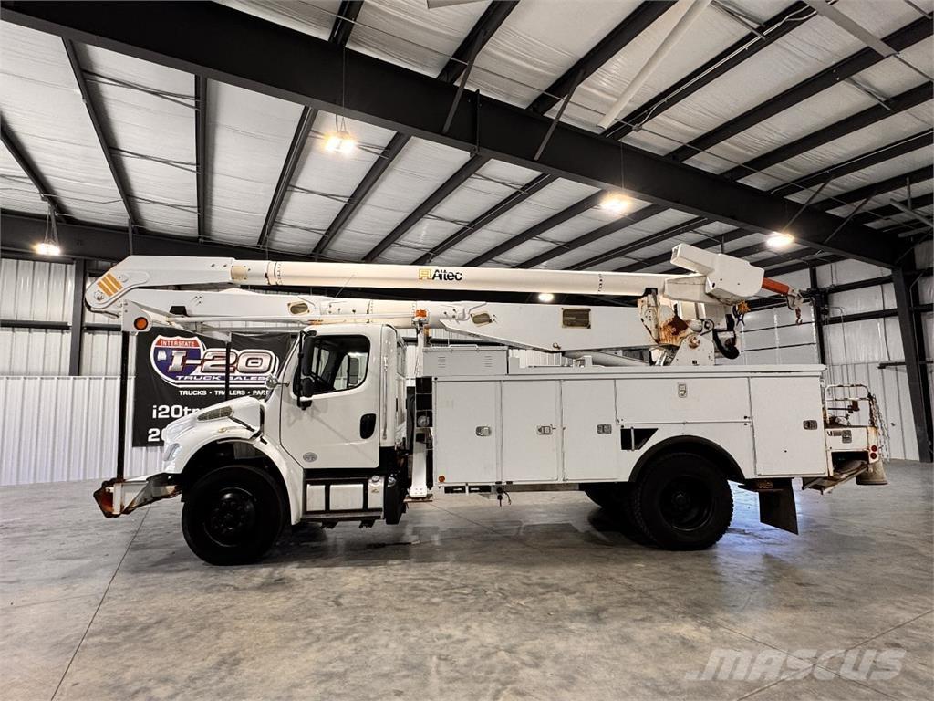 Freightliner M2 Autoplošiny