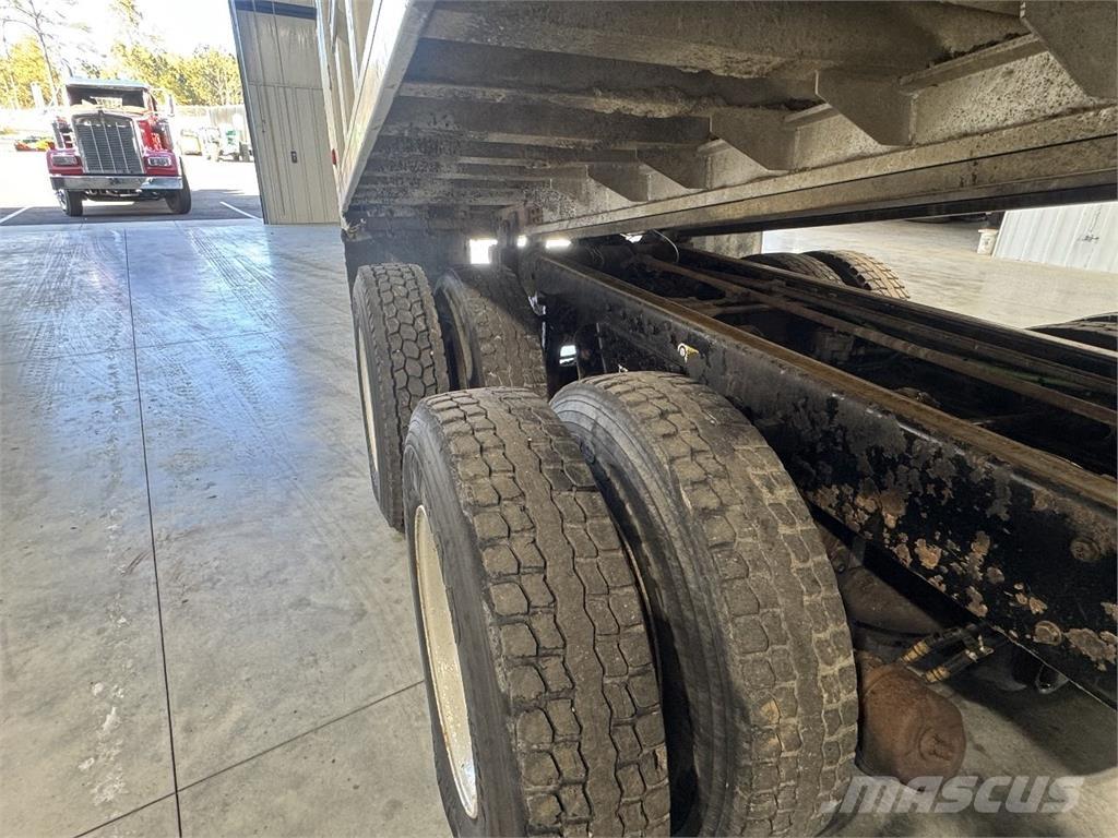 Kenworth T800 Sklápače