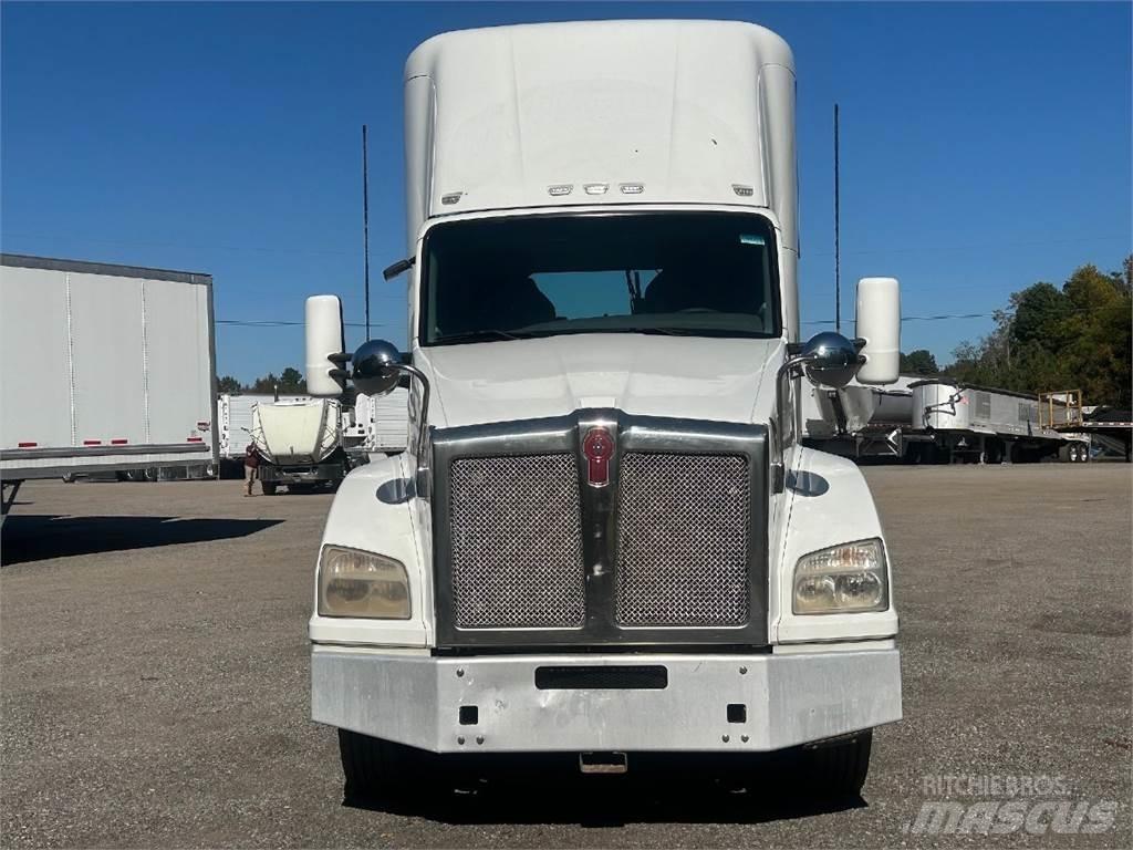 Kenworth T880 Ťahače
