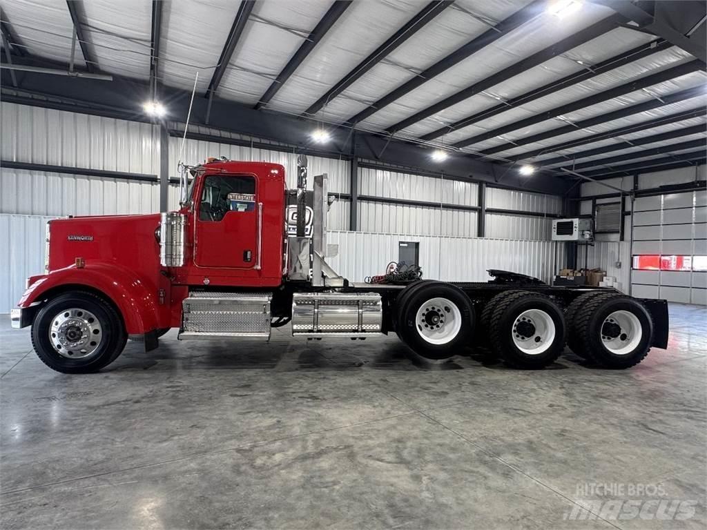 Kenworth W900 Ťahače