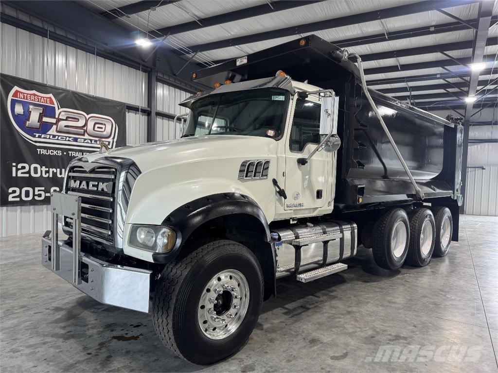Mack GU713 Sklápače