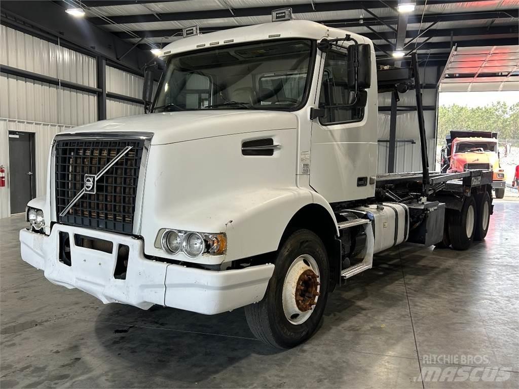 Volvo VHD Nosiče kontajnerov/Prepravníky kontajnerov