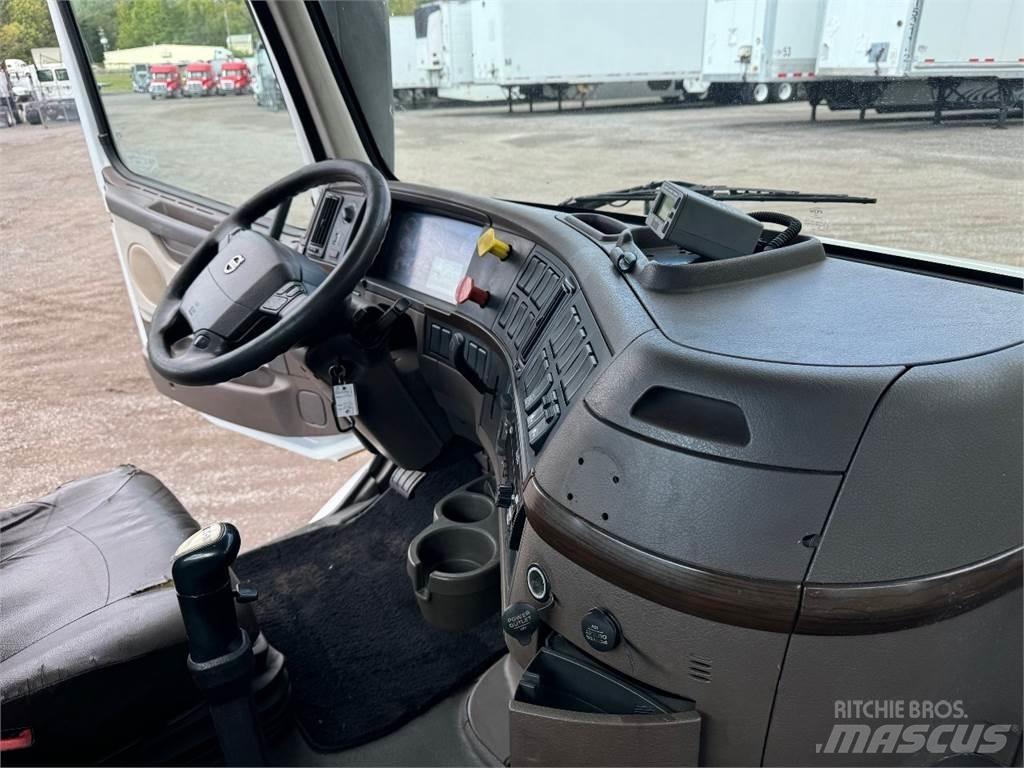 Volvo VNL42T300 Ťahače