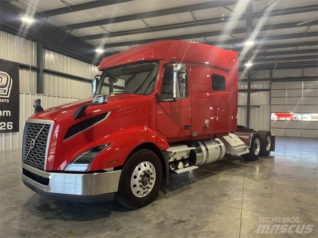 Volvo VNL64T740 Ťahače
