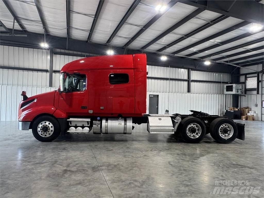 Volvo VNL740 Ťahače