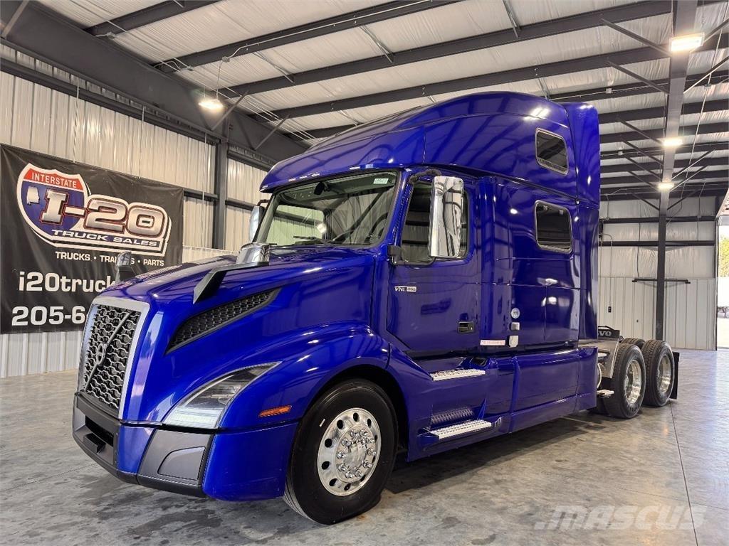 Volvo VNL860 Ťahače