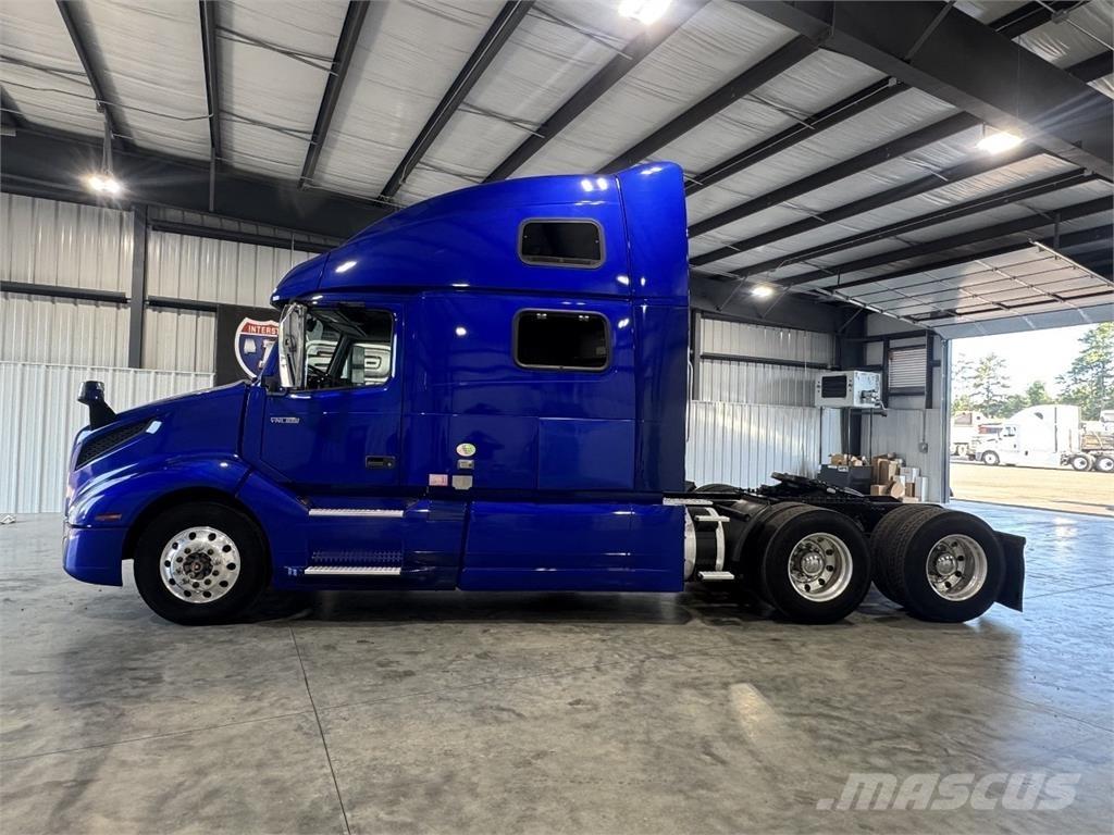 Volvo VNL860 Ťahače