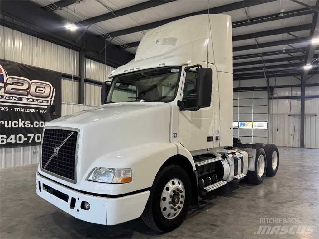 Volvo VNM64T200 Ťahače