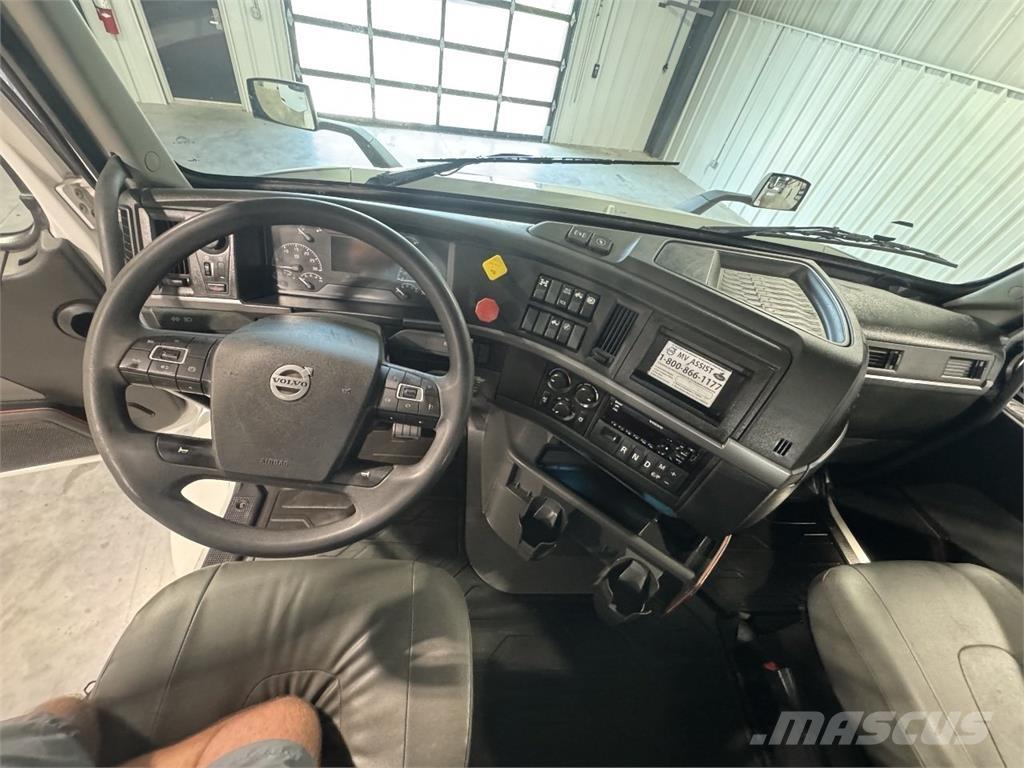Volvo VNR64T300 Ťahače